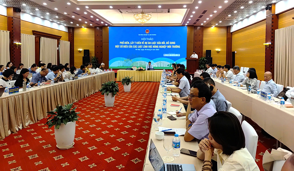 Hội thảo dự án Luật sửa đổi bổ sung một số điều của các Luật lĩnh vực nông nghiệp môi trường
