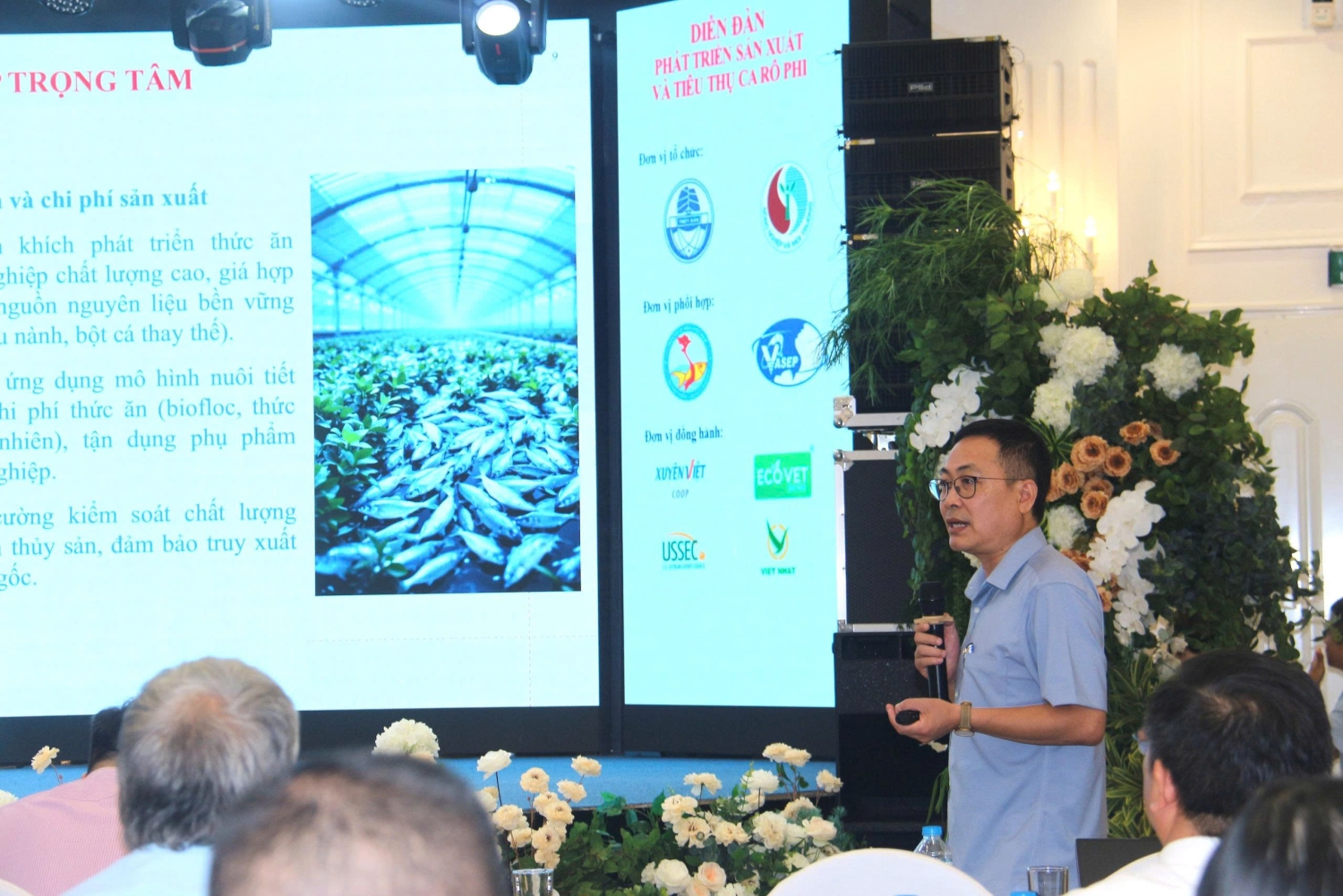 Ông Ngô Thế Anh, Trưởng phòng NTTS, Cục Thuỷ sản và Kiểm ngư, báo cáo tại Diễn đàn