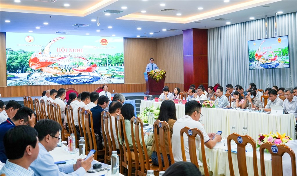 Xây dựng chuỗi liên kết cua Cà Mau Bệ phóng cho đặc sản vươn xa