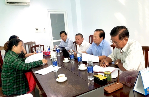 Chủ tịch Hội Thuỷ sản Việt Nam làm việc tại An Giang