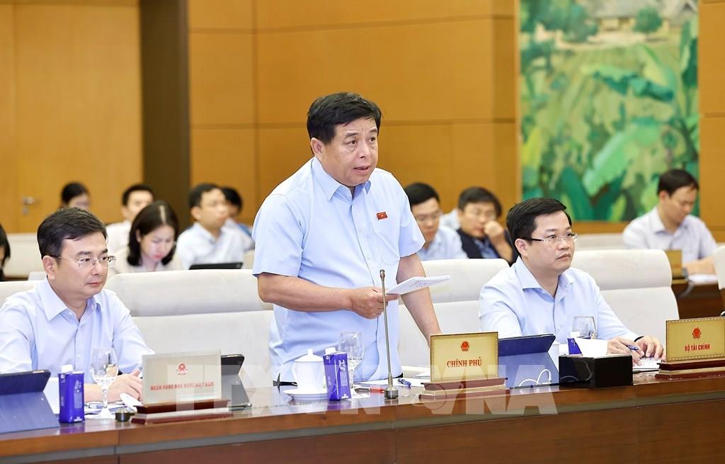 Phó Thủ tướng Chính phủ Nguyễn Chí Dũng phát biểu.