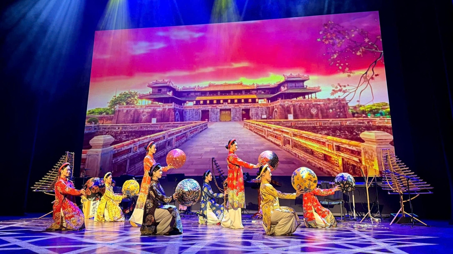 Kỷ niệm 75 năm quan hệ Việt Nam Ba Lan 2