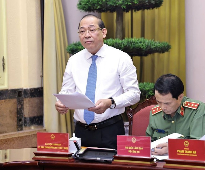 cong bo lenh cua chu tich nuoc ve 15 luat 1 phap lenh vua duoc thong qua 2