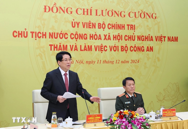 80 năm Công an nhân dân Việt Nam cùng toàn dân trong sự nghiệp xây dựng và bảo vệ Tổ quốc 2
