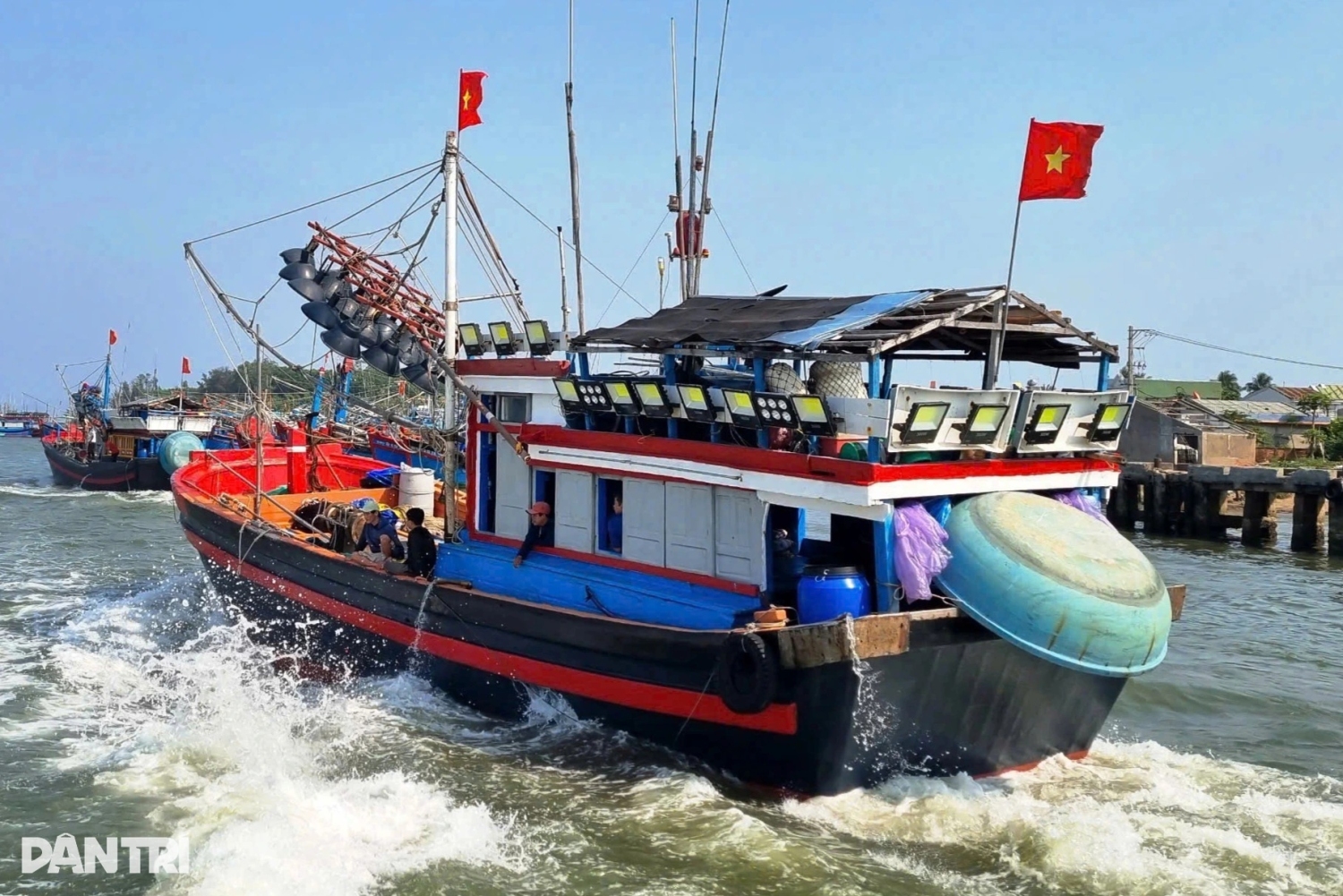 tau ca vi phạm iuu cap xa phai chịu trach nhiem