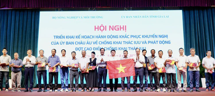 Cả nước vào tháng cao điểm, quyết tâm gỡ thẻ vàng IUU
